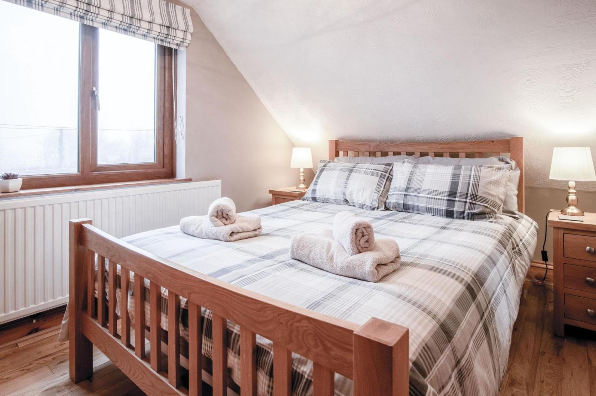 The Brambles - 2 Bedroom Cottage - Llanteg Kültér fotó