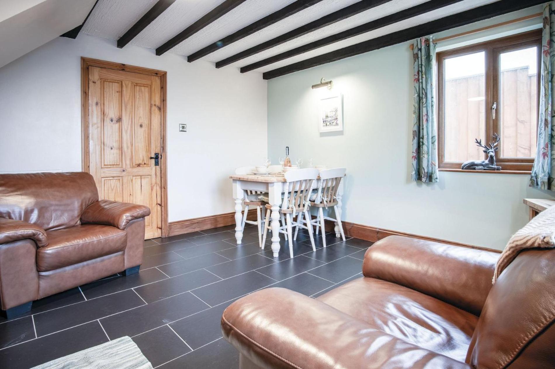 The Brambles - 2 Bedroom Cottage - Llanteg Kültér fotó
