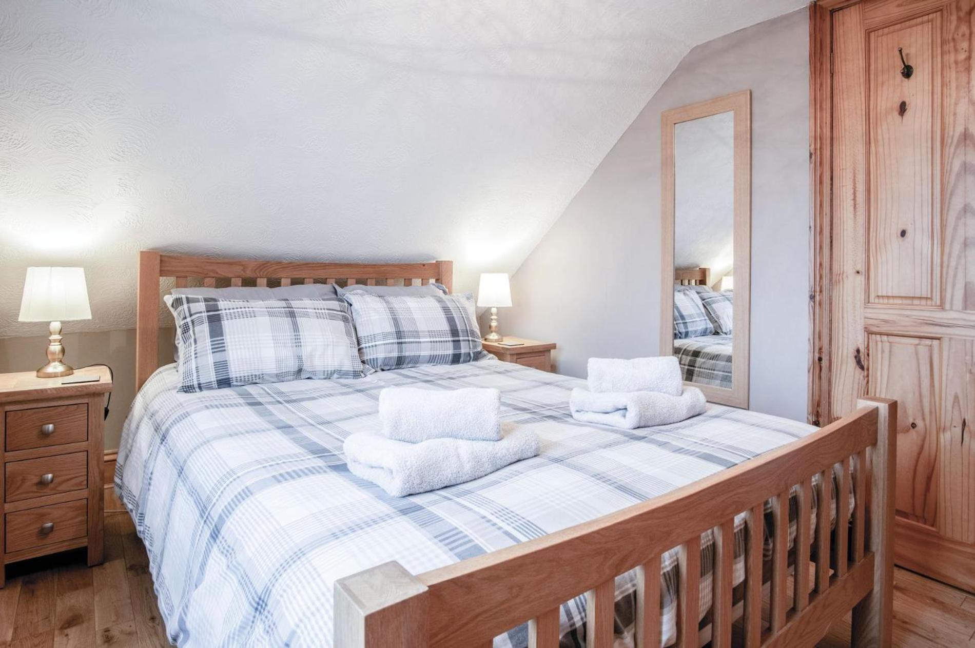 The Brambles - 2 Bedroom Cottage - Llanteg Kültér fotó